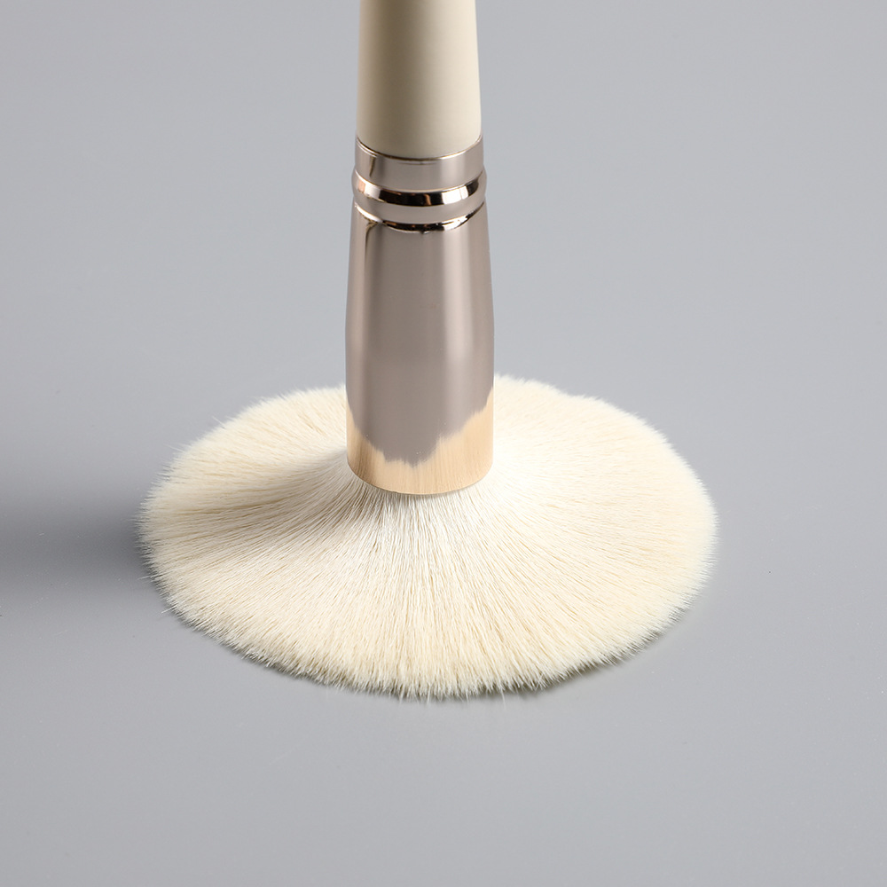 Makeup Brushes tool