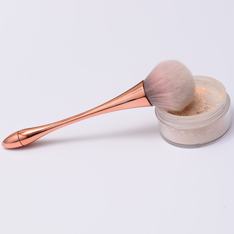 Cosmetic Brush